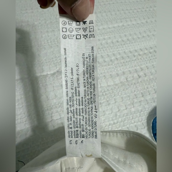 Elegant White High-waist Women's Shorts - Picture 11 of 11